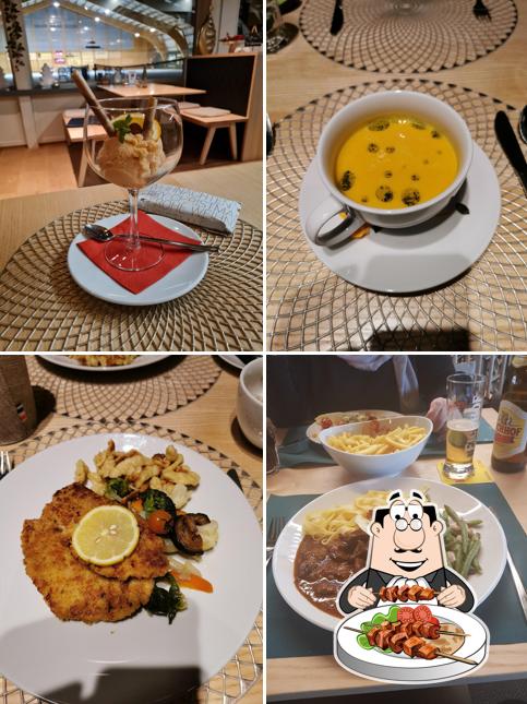 Еда в "Restaurant Schlossfeld"
