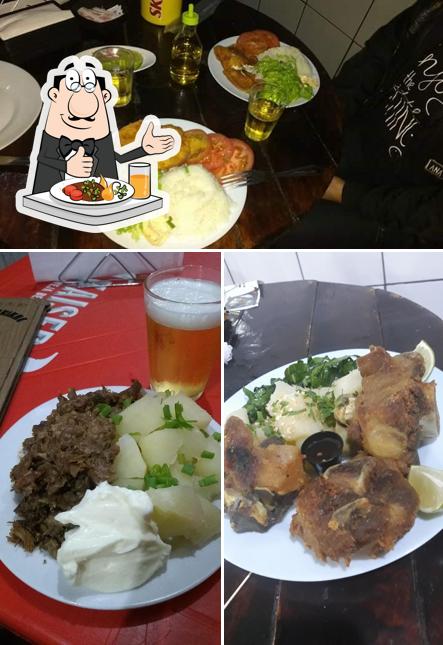 Comida em Bar do Juninho