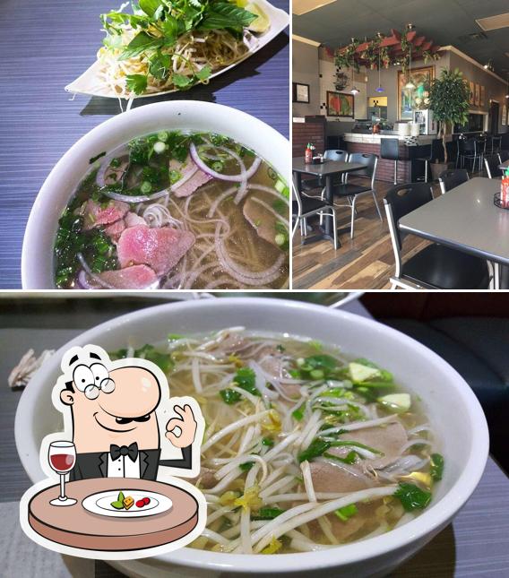 Noodle & Pho in Chattanooga Restaurant menu and reviews