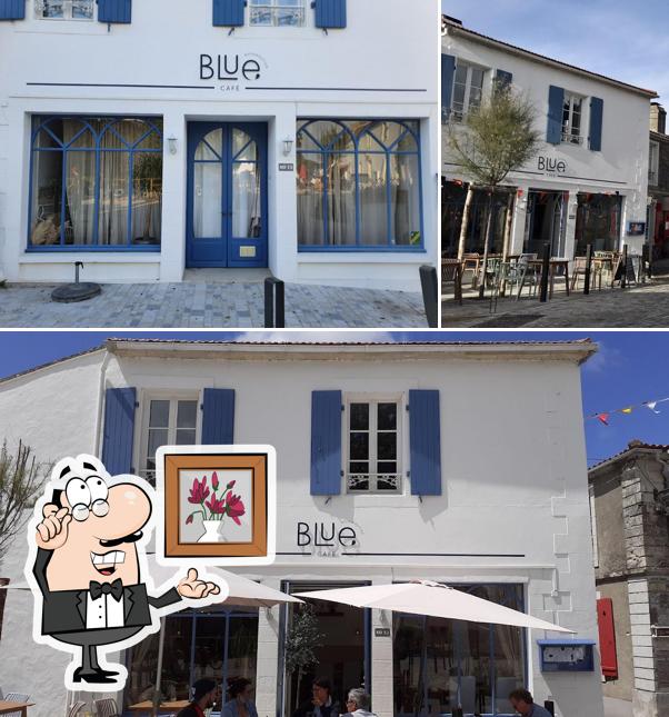 L'intérieur de Blue café