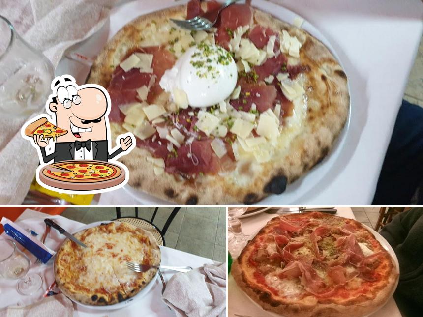 A Totò e Peppino, vous pouvez prendre des pizzas