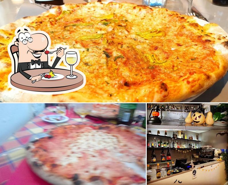 La immagine di cibo e vino da Pizzeria La Pineta