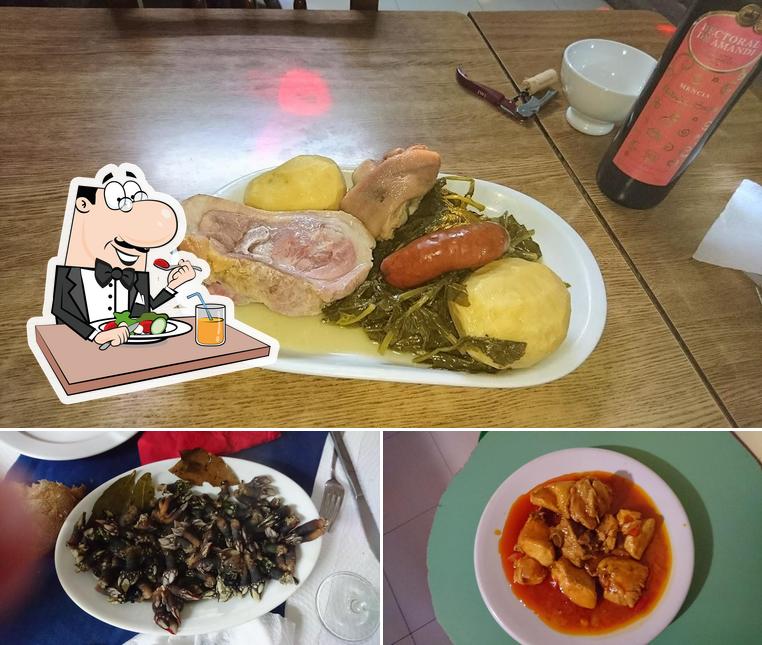 Блюда в "Restaurante El Submarino de Marín"