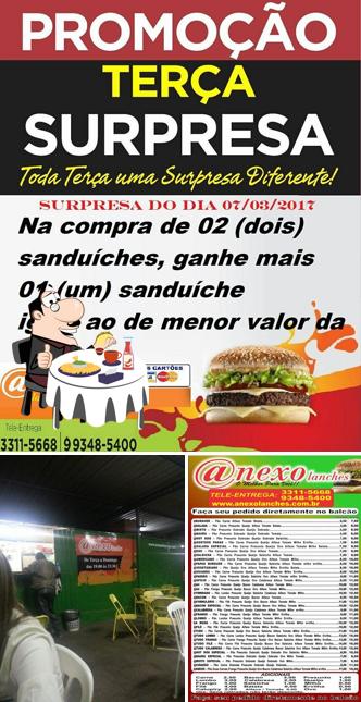 Os hambúrgueres do anexo lanches irão satisfazer diferentes gostos