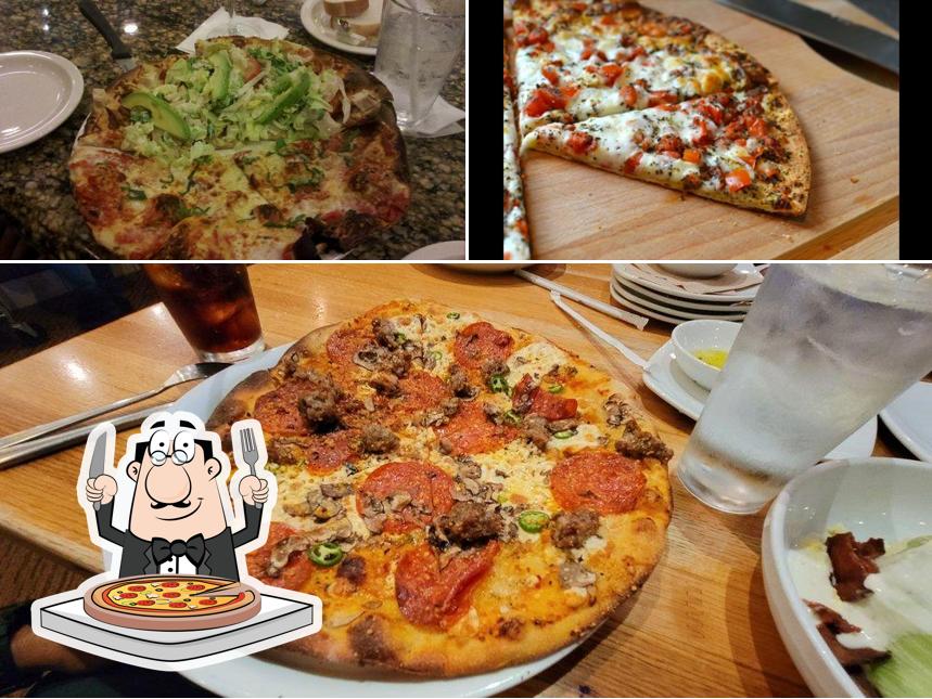 California Pizza Kitchen, 1450 Ala Moana Blvd in Honolulu Restaurant