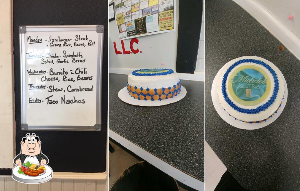 Hard Hat Cafe LLC in Point Comfort Restaurant menu and reviews