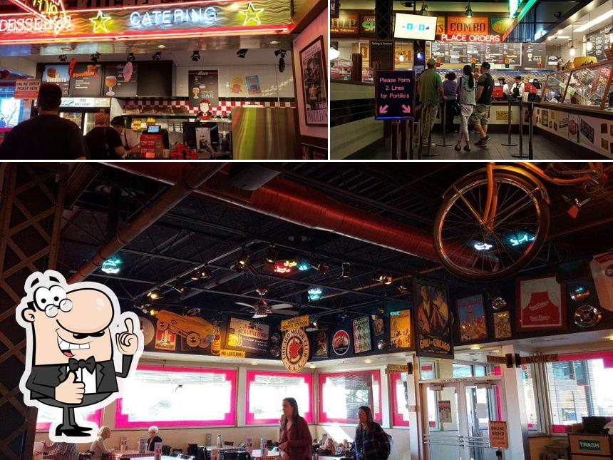 Portillo's Hot Dogs in Tempe Restaurant menu and reviews