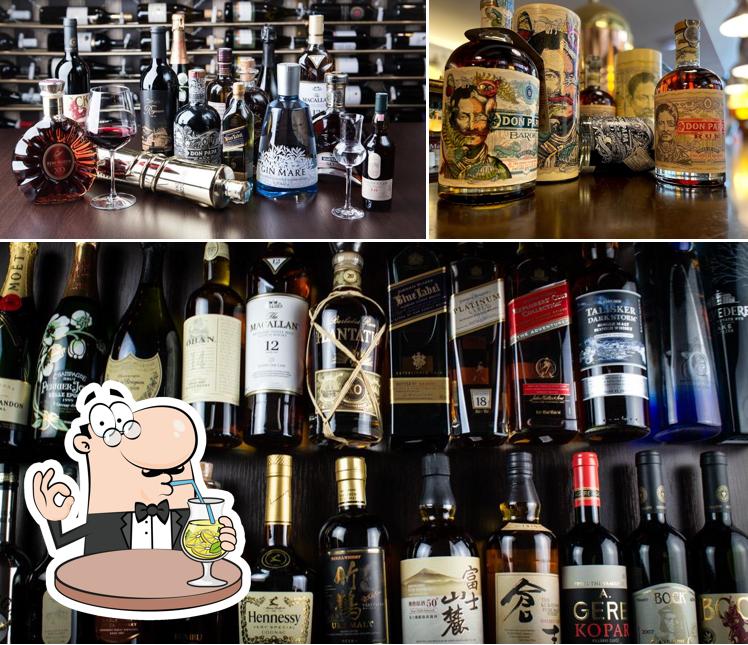 Pick a drink at Le Gourmet Whisky, Rum, Cognac, Gin,