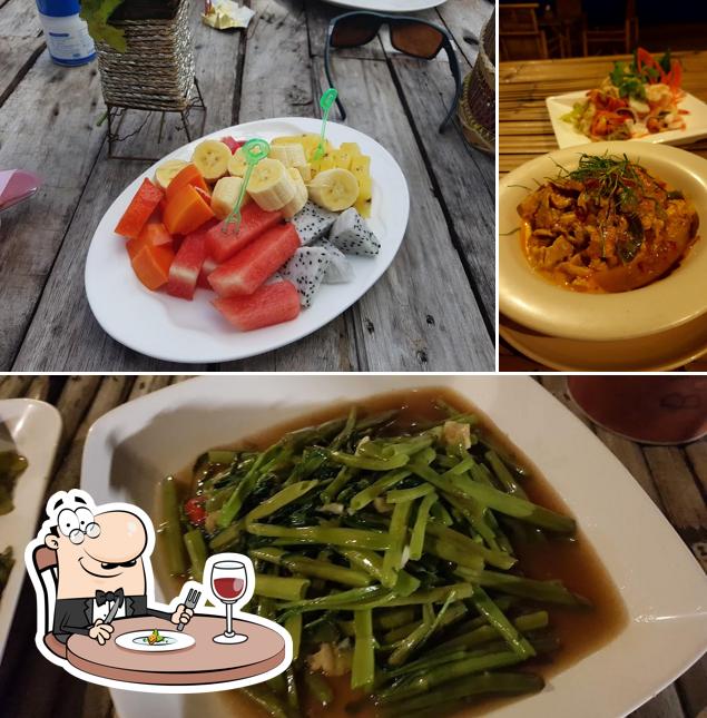 Bamboo Hut, Koh Chang Tai - Restaurant menu, prices and reviews