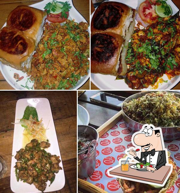 Meals at Free Flow - Traffic Bar