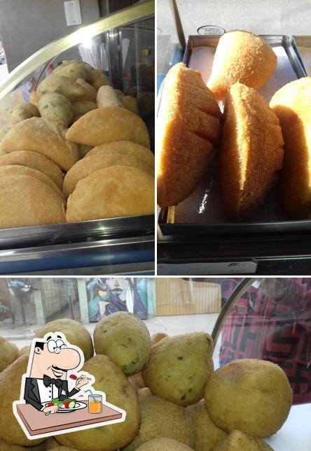 Comida em Garagem do salgado