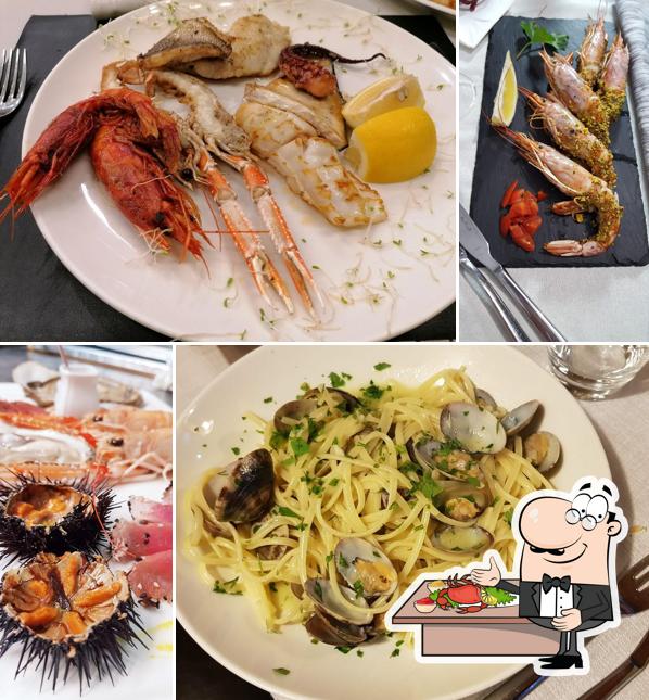 Cirisiamo - Sicilia A Tavola - Ristorante Di Pesce A Modena serve un'ampia varietà di prodotti di cucina di mare