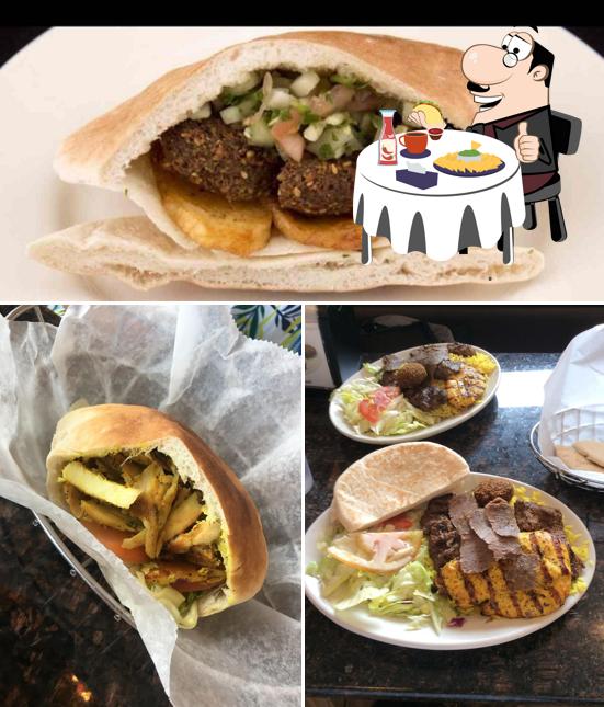 Pita Inn, 4710 Dempster St in Skokie Restaurant menu and reviews