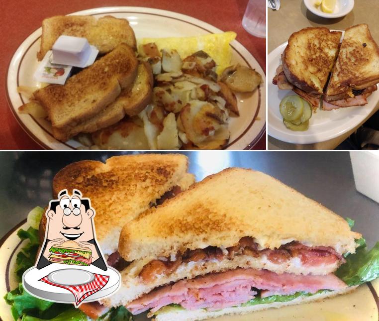 Lumber Mill Inn in Muir Restaurant menu and reviews
