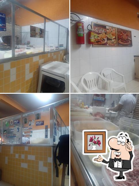 O interior do Pizzaria Shalon