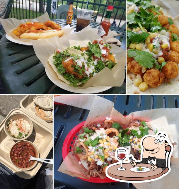 Top 7 restaurants with clam chowder in Minneapolis, october 2024