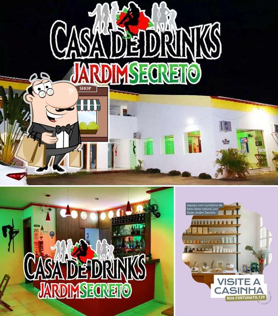 O exterior do Casa de Drinks Jardim Secreto