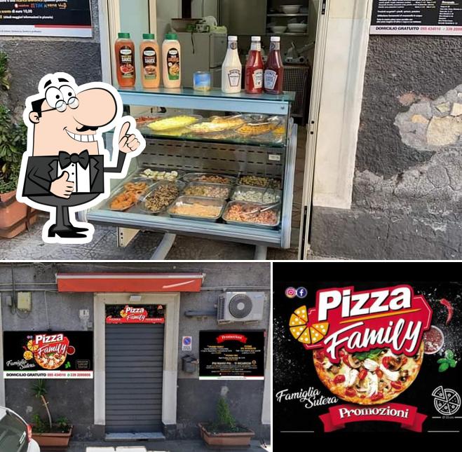 Regarder la photo de Pizza Family Di Mario Cavallaro