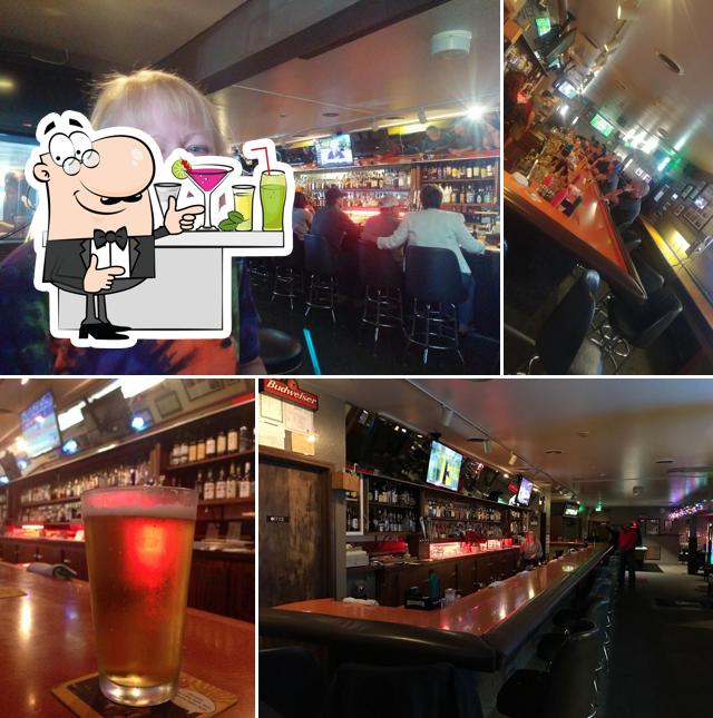 Gil's KNine Bar in Boise Restaurant reviews