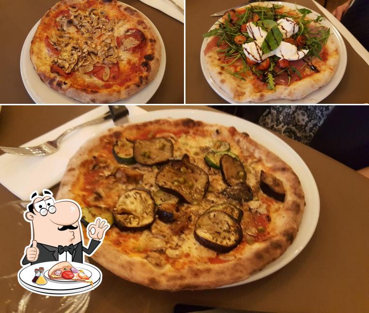 Choisissez des pizzas à Giulietta Pizzeria