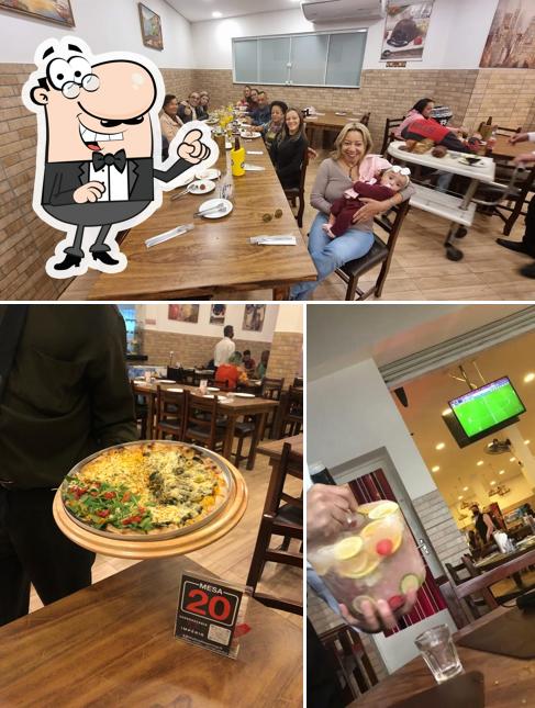 A foto a Churrascaria Império - Grill e Pizza’s interior e bebida