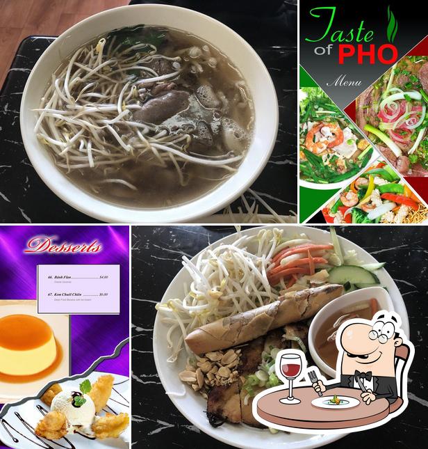 Еда в "Taste of Pho(Best Price on Website!)"