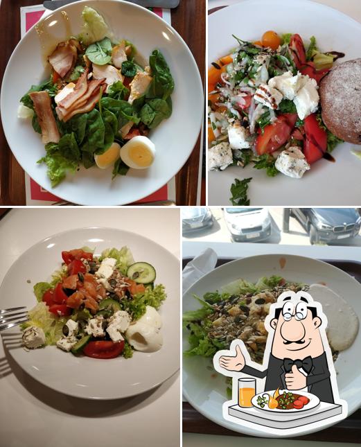 Meals at Salateira