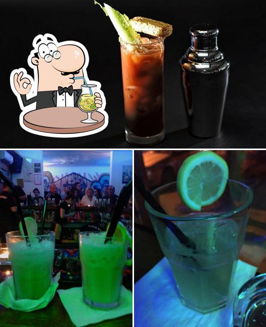 La photo de la boire et nourriture de Flare Koktel Bar’s