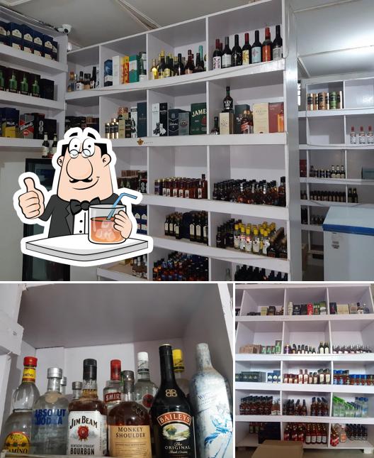 LM LIQUOR STORE