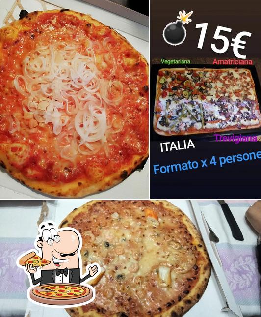 Scegli una pizza a Pizzeria Giomi Di Prisco Antonietta