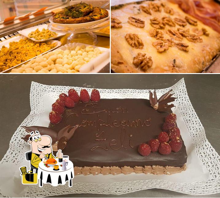 Platti al Panificio Bonseri...pasticceria