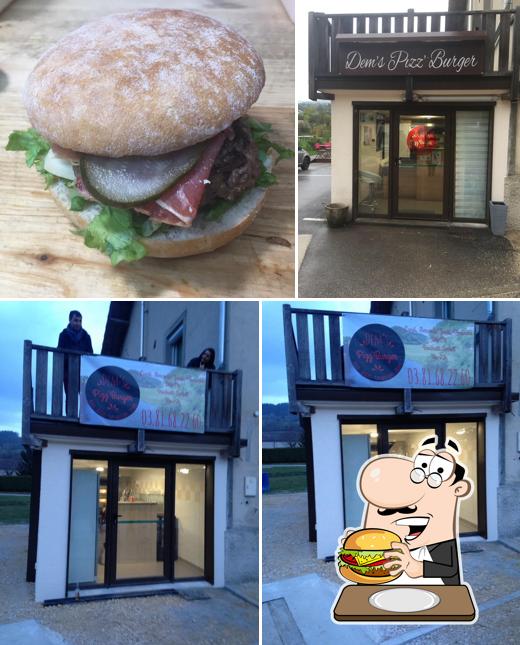 Dem's pizz burger