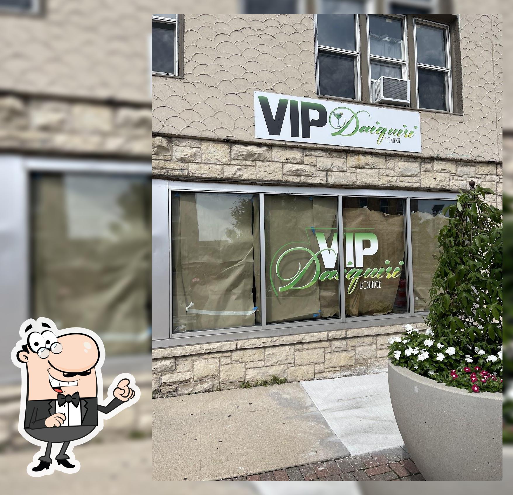 VIP Daiquiri Lounge in De Pere Restaurant reviews