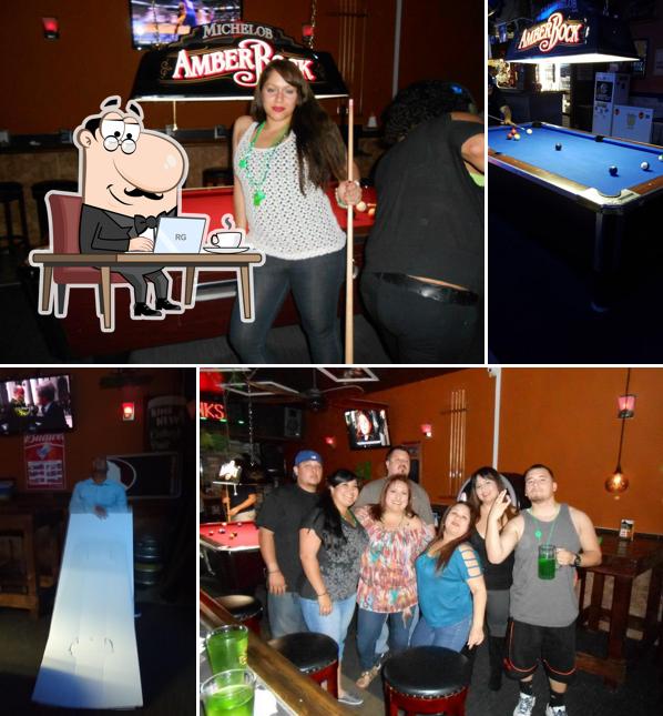 Pub y bar Moonlight Tavern, Hacienda Heights Opiniones del restaurante