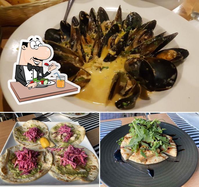 Ritzy Wine Tapas Bar in Merimbula Restaurant menu and reviews