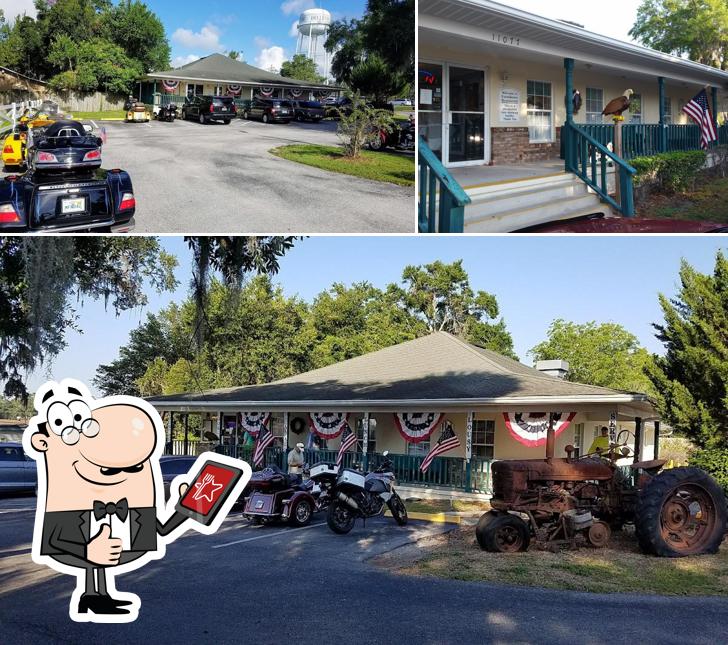 Farmhouse Restaurant in Belleview Restaurant menu and reviews