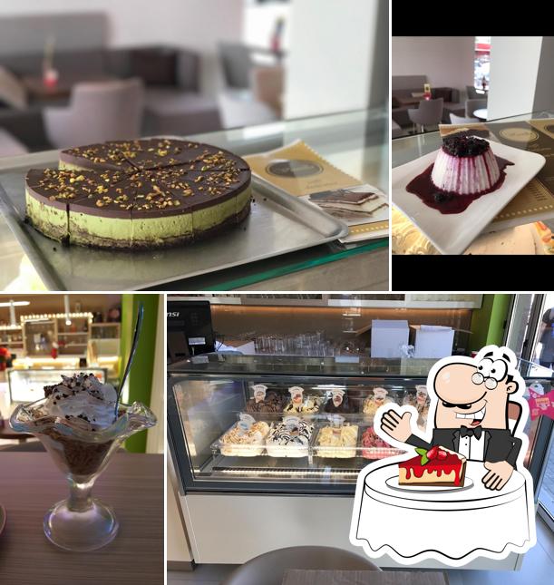 Cafe & Patisserie VANILLA