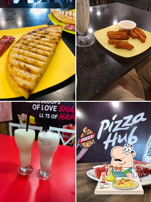 Food at PIZZA HUB