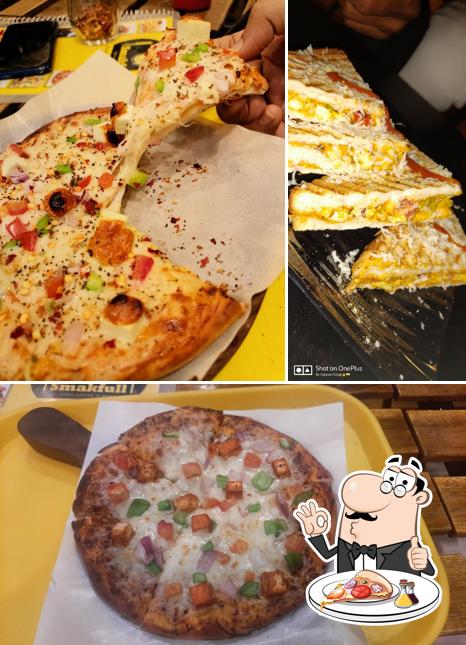 Order various types of pizza