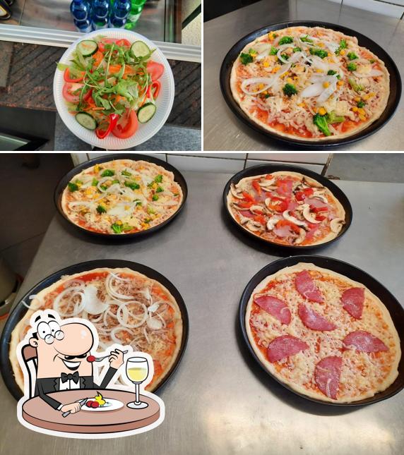 Nourriture à Pizza-Lieferservice-Nini