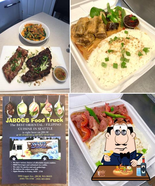 Jabogs Food Truck (Bogs Kitchen) in Joint Base LewisMcChord