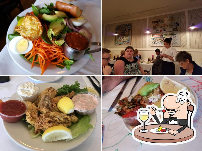 Vivolo's Chowder House, 127 Central Ave in Pacific Grove Restaurant reviews