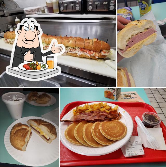 Sandwich King in Monroe Township Restaurant menu and reviews