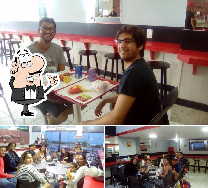 O interior do ox burger