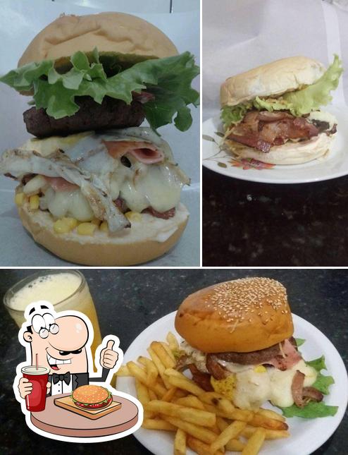 Consiga um hambúrguer no top Lanches