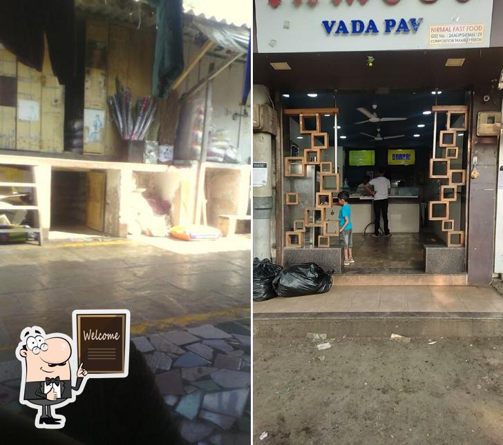 Here's a pic of Famous Vada Pav