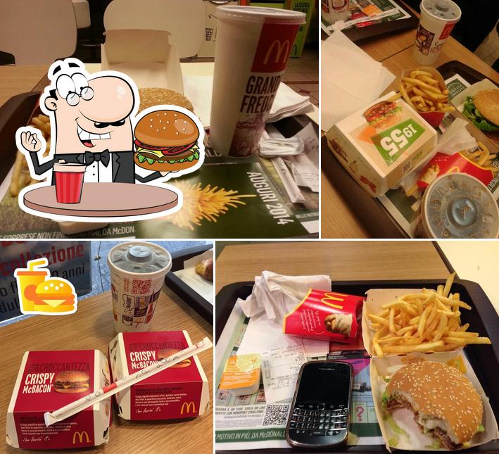 Pide una hamburguesa en McDonald's