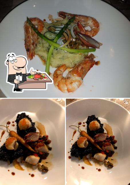 Order seafood at Restaurant Le Cayrols