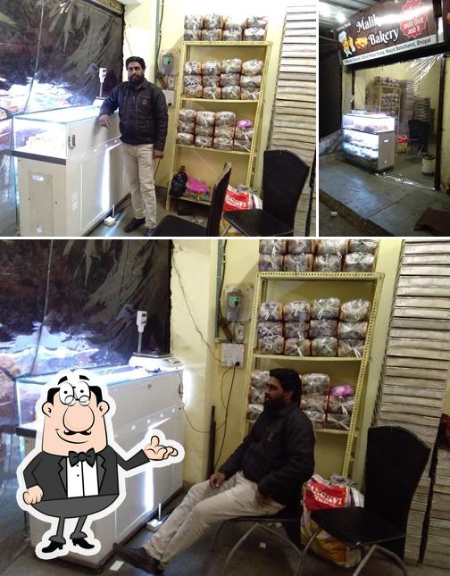 The interior of Malik Bakery