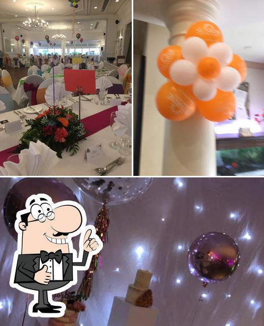 Red Chilli Events & Balloons in Epsom